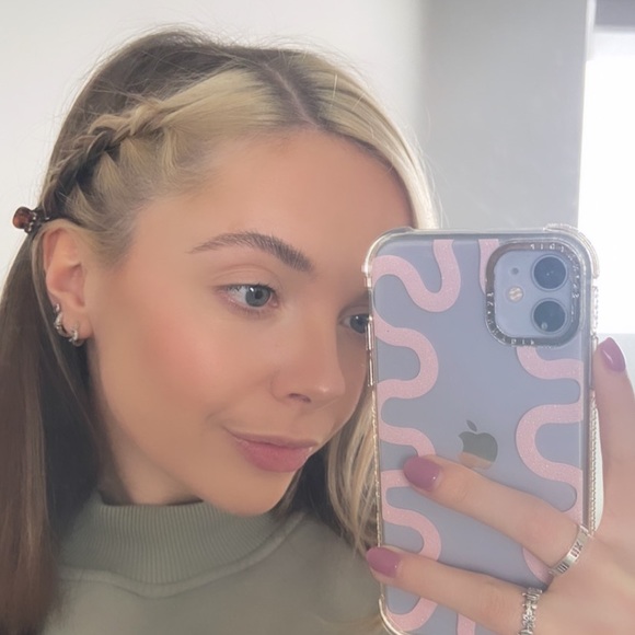 Meet your Posher, Alice - Picture 1 of 1